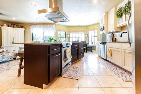3804 Argonaut Dr, Modesto, CA 95355 photo 13