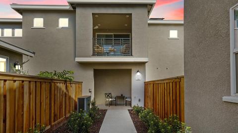 1582 Offshore, Lathrop, CA 95330 photo 1