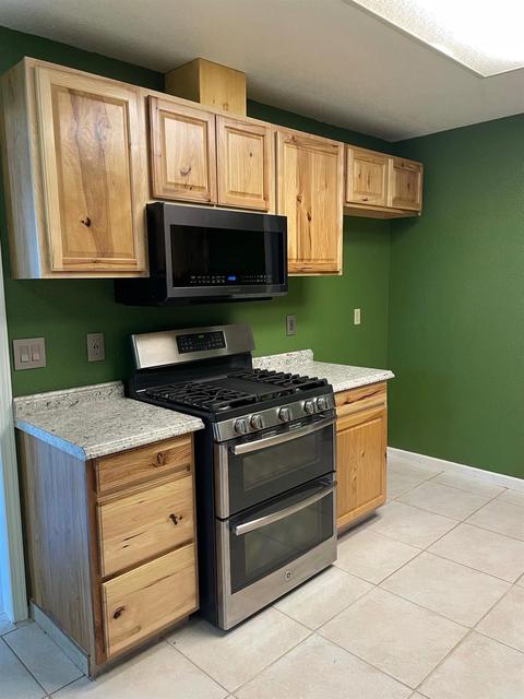 516 Hammon Ct, Patterson, CA 95363 photo 5