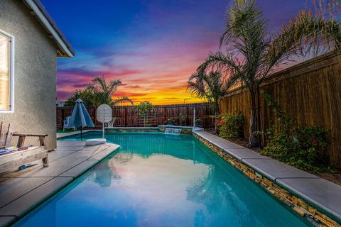 791 Monte Casa St, Manteca, CA 95337 photo 2