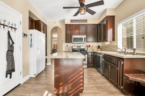 121 Sutcliffe Cir, Folsom, CA 95630 photo 17