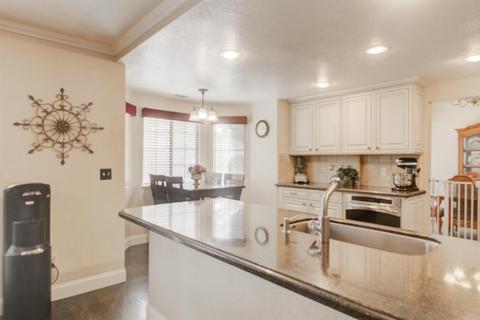 2224 Den Helder Dr, Modesto, CA 95356 photo 9