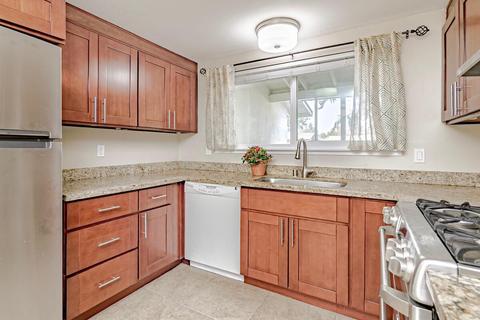 1124 L St, Davis, CA 95616 photo 12