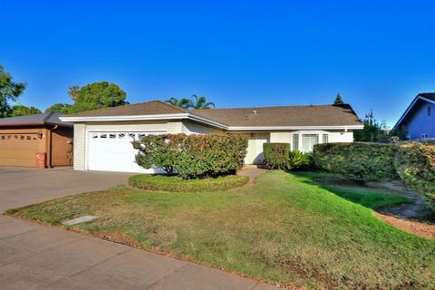 326 Tioga Dr, Lodi, CA 95242 photo 1