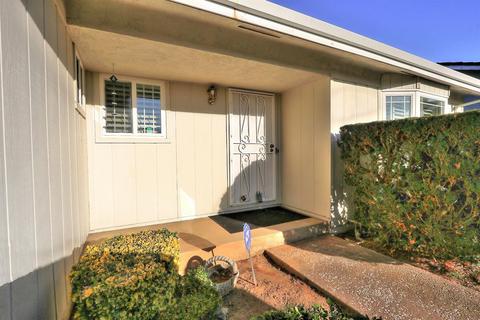 326 Tioga Dr, Lodi, CA 95242 photo 3