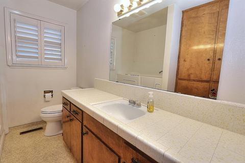 326 Tioga Dr, Lodi, CA 95242 photo 26