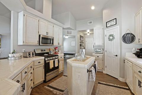 866 Lariat Loop, Galt, CA 95632 photo 12