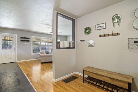 924 Elliot Pl, Lodi, CA 95240 photo 10