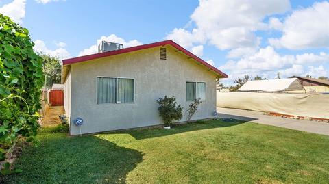 5341 Clark St, Keyes, CA 95328 photo 2