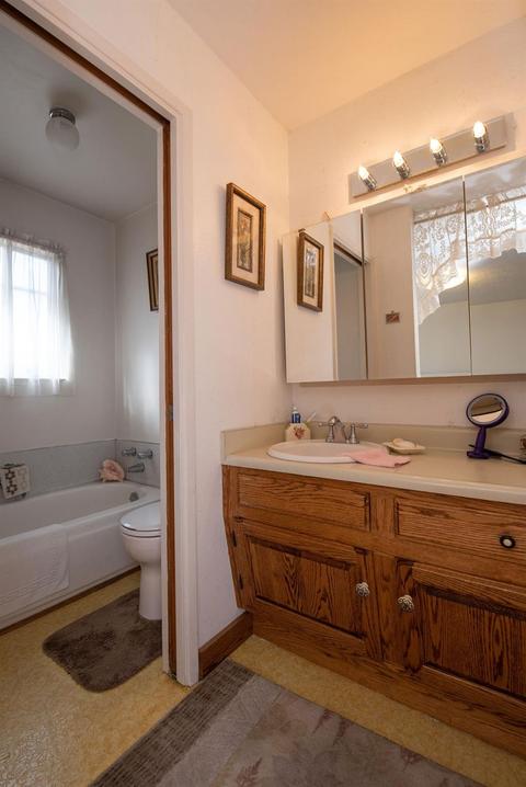 2324 E Orangeburg, Modesto, CA 95355 photo 14