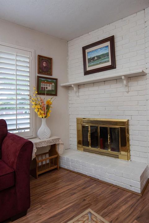 2324 E Orangeburg, Modesto, CA 95355 photo 6