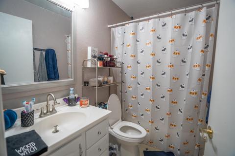 1900 Roth Ct, Turlock, CA 95380 photo 8