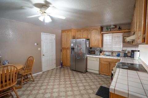 1900 Roth Ct, Turlock, CA 95380 photo 6