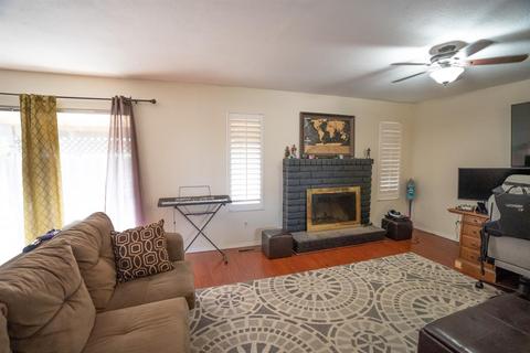 1900 Roth Ct, Turlock, CA 95380 photo 4