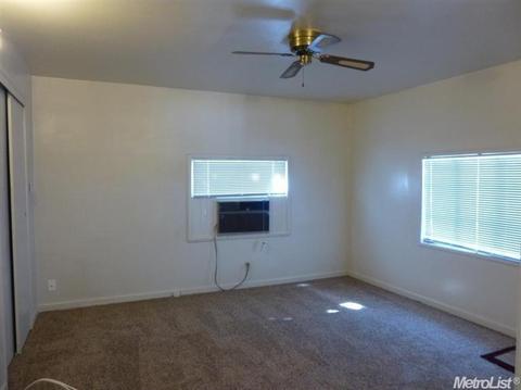 1730 Sunrise Ave, Modesto, CA 95350 photo 10