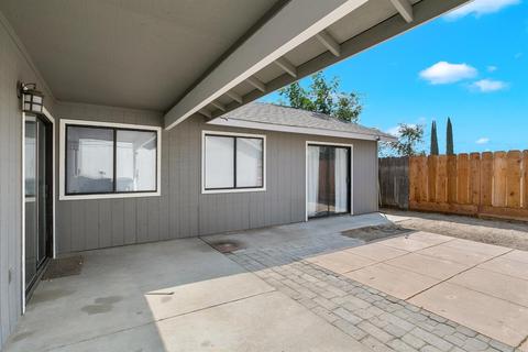 901 Champagne Ln, Modesto, CA 95351 photo 22