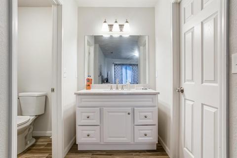901 Champagne Ln, Modesto, CA 95351 photo 20