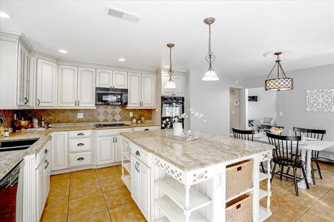 122 Albert Ct, Tracy, CA 95376 photo 11