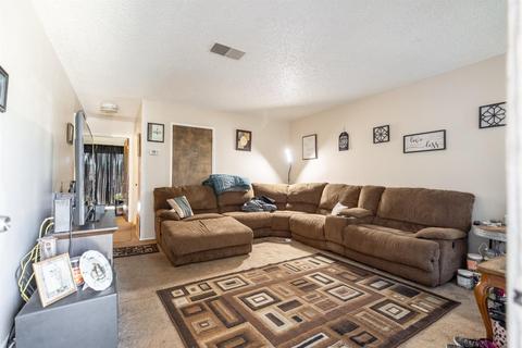 2734 E Whitmore Ave, Ceres, CA 95307 photo 4