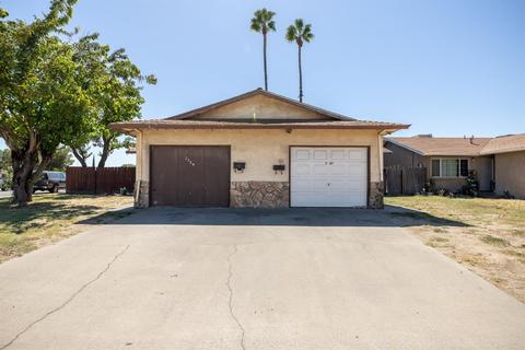 2734 E Whitmore Ave, Ceres, CA 95307 photo 1