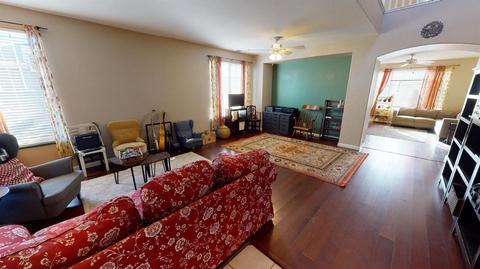 865 Cobalt Ct, Tracy, CA 95377 photo 2