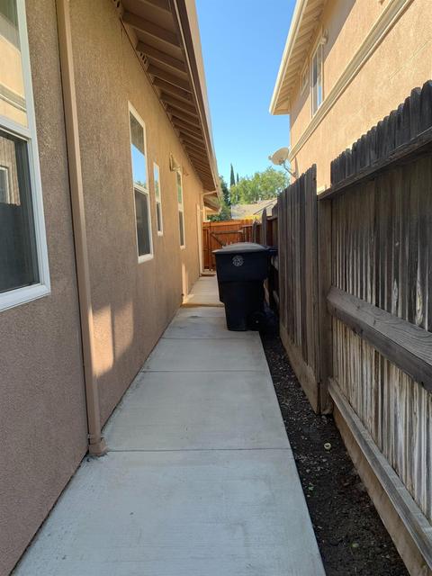 1561 Peony Dr, Tracy, CA 95377 photo 20