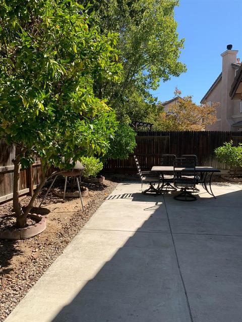 1561 Peony Dr, Tracy, CA 95377 photo 23