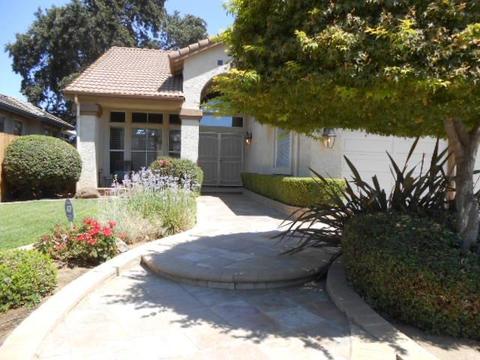 874 Lariat Loop, Galt, CA 95632 photo 2