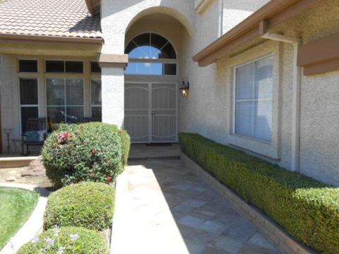 874 Lariat Loop, Galt, CA 95632 photo 4