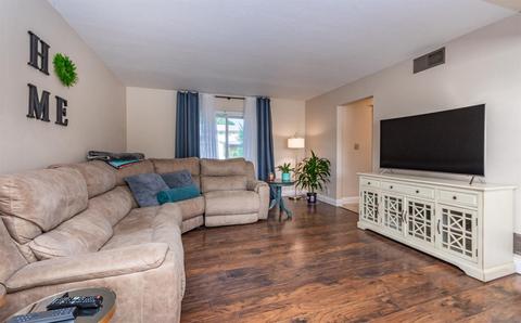 4706 Pedersen Way, Carmichael, CA 95608 photo 7