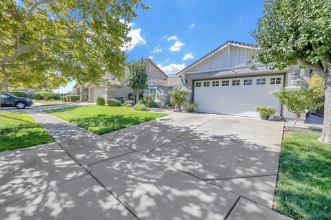 4482 Shay Ave, Olivehurst, CA 95961 photo 2