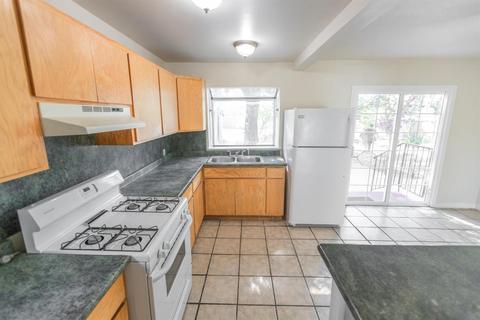 1824 E 8th St, Stockton, CA 95206 photo 7