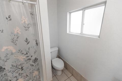 1824 E 8th St, Stockton, CA 95206 photo 14