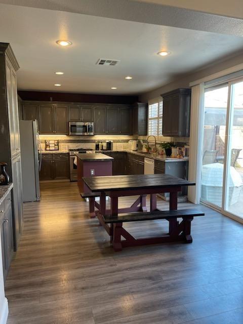 2085 Henderson Way, Lodi, CA 95242 photo 5