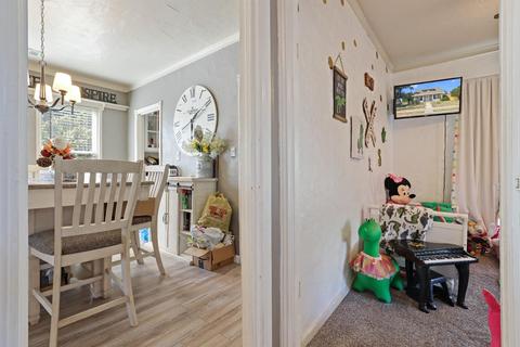 2561 2nd St, Ceres, CA 95307 photo 16