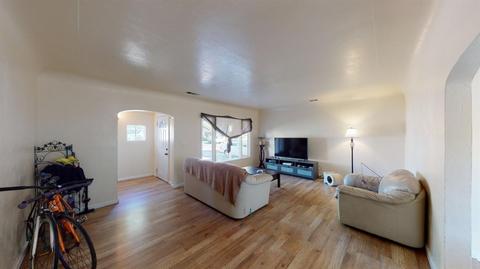 325 Severin, Modesto, CA 95354 photo 6