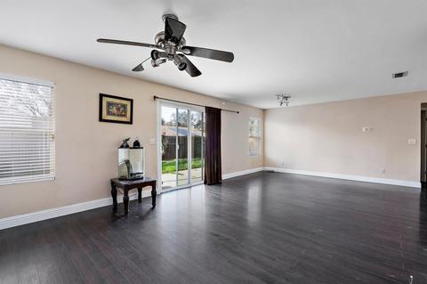 10759 Ivoryton Way, Mather, CA 95655 photo 4