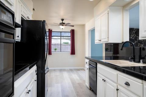 5773 Cada Cir, Carmichael, CA 95608 photo 11