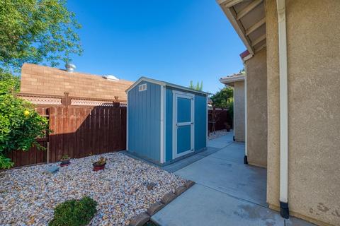1005 Winter Ln, Patterson, CA 95363 photo 9