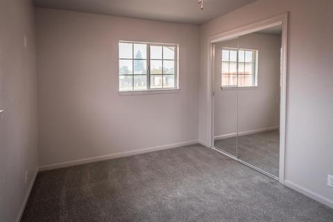 1945 Beverly Ave, Olivehurst, CA 95961 photo 15