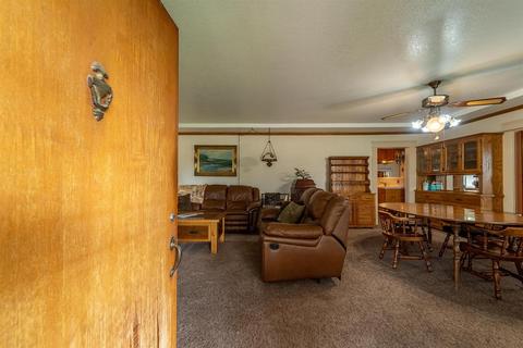 3855 Shoemake Ave, Modesto, CA 95358 photo 10