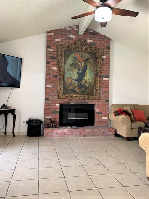 917 Winepress Ln, Modesto, CA 95351 photo 4