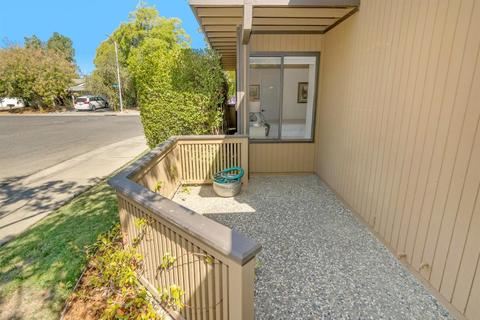 3112 Corona Dr, Davis, CA 95616 photo 4
