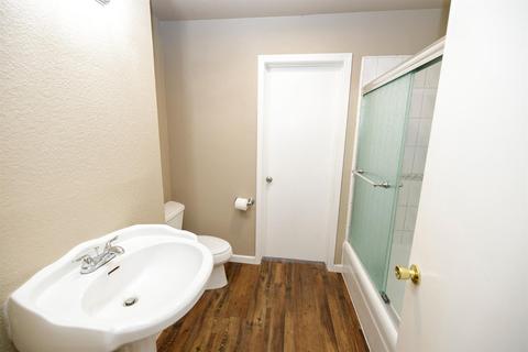 1808 Serena Ave, Modesto, CA 95355 photo 22