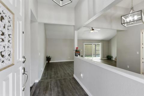 2700 Carmella Way, Modesto, CA 95355 photo 4