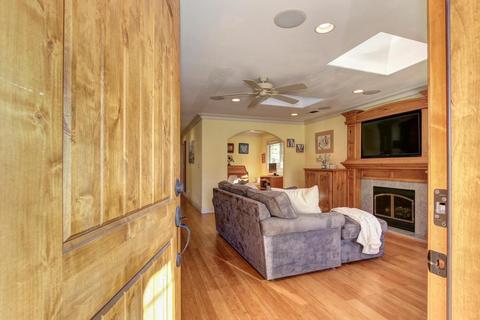 6036 Comfort Ct, Carmichael, CA 95608 photo 3
