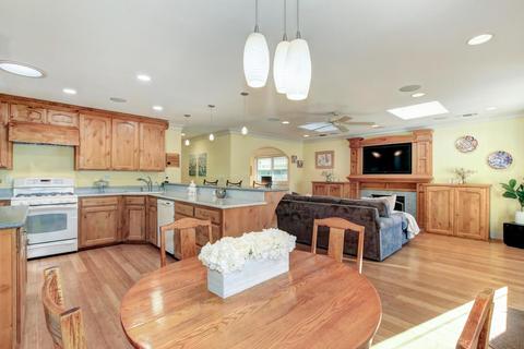 6036 Comfort Ct, Carmichael, CA 95608 photo 11