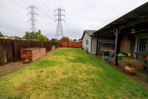 1129 Chateaugay Dr, Modesto, CA 95356 photo 32