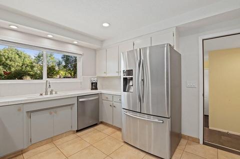 4706 Paxton Ct, Carmichael, CA 95608 photo 9