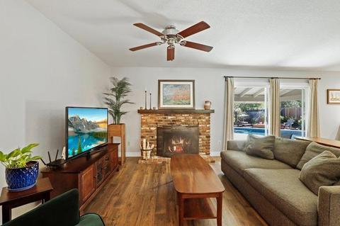 4706 Paxton Ct, Carmichael, CA 95608 photo 2